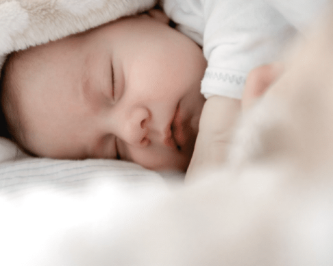 imagem-bebe-cortada-768x512